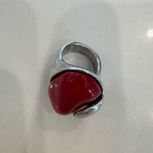 Uno De 50 large red statement ring in silver. Size 7